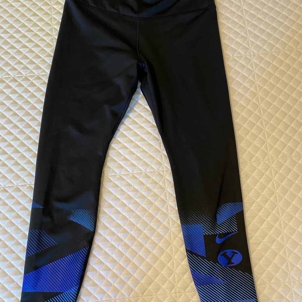 NIKE LEGGINGS BYU
